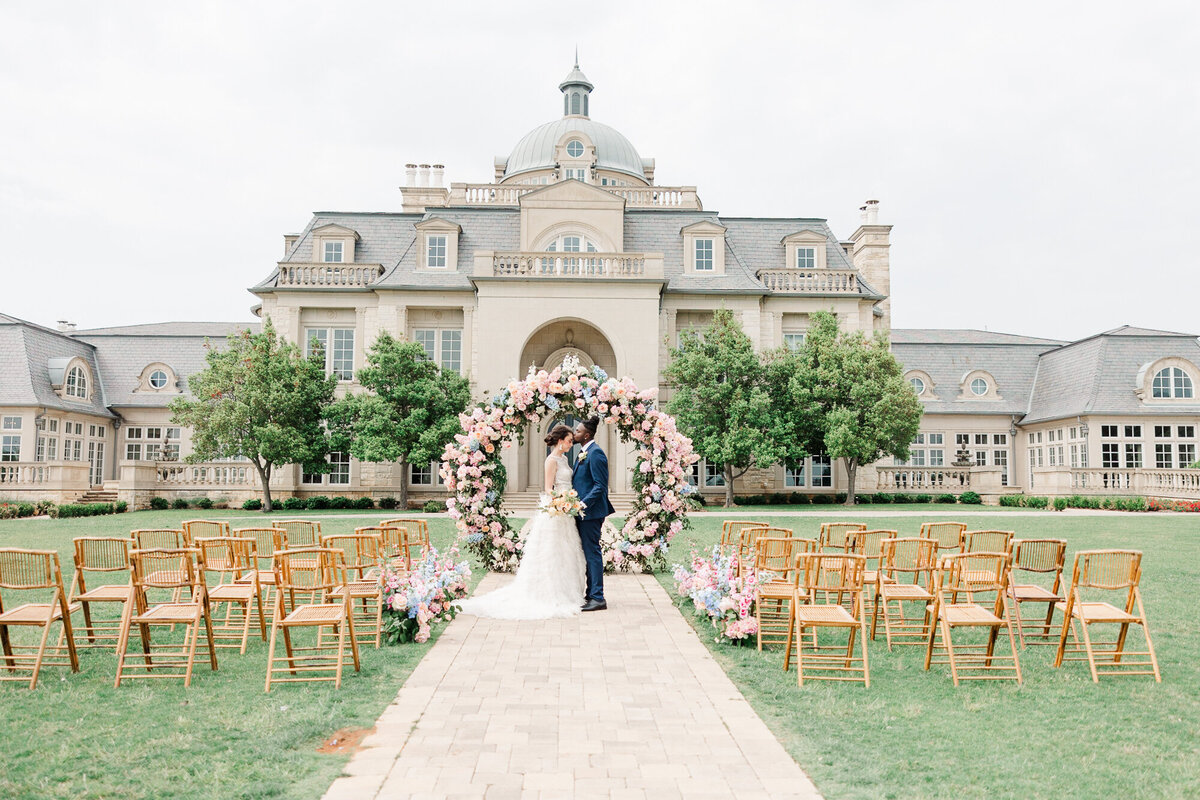 styled_shoots_across_america_the_olana-2