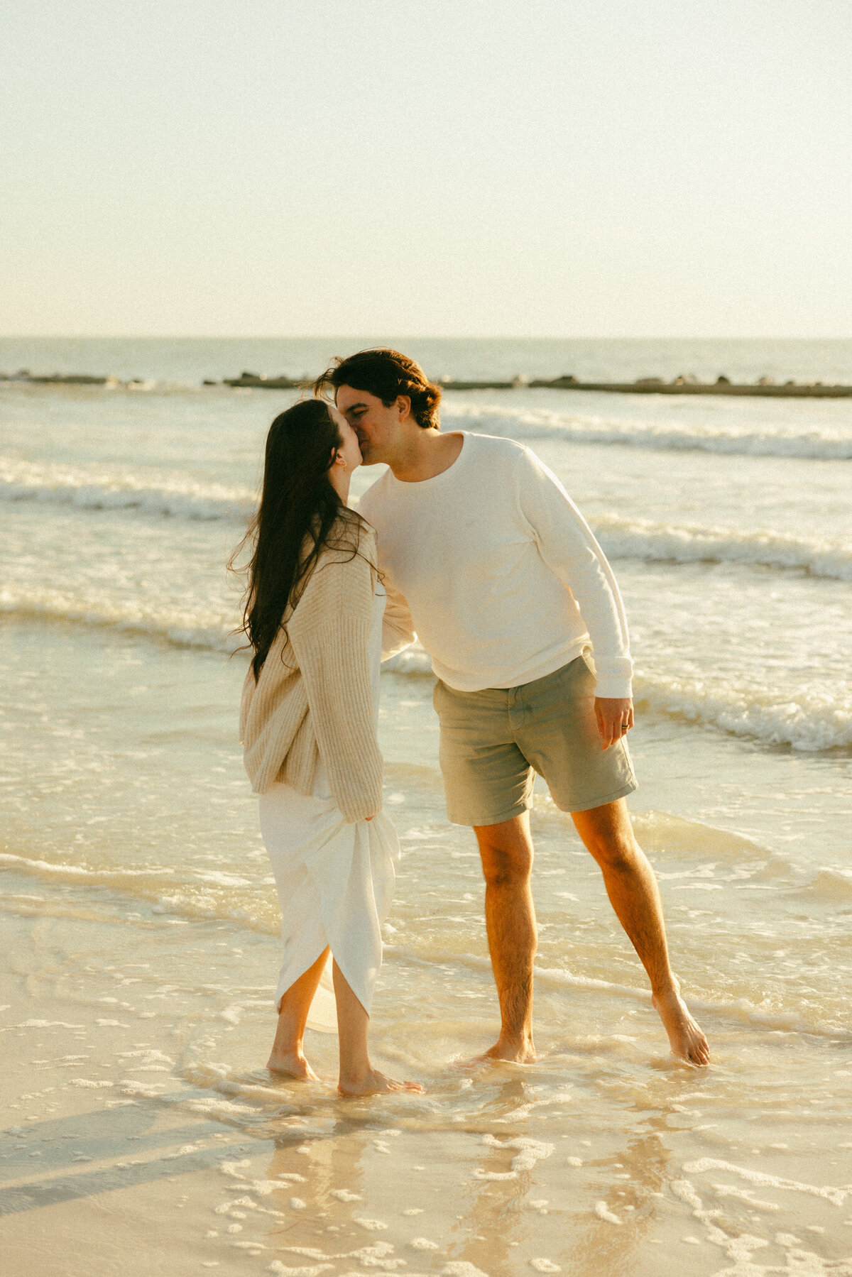 Brooke-John-Oasis-Beach-Honeymoon-Island-State-Park-engagement-session-maternity-session-couple-beach-Florida-sierra-does-photos-10