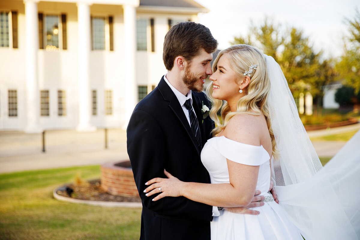 Sara and Logan Wedding 0371