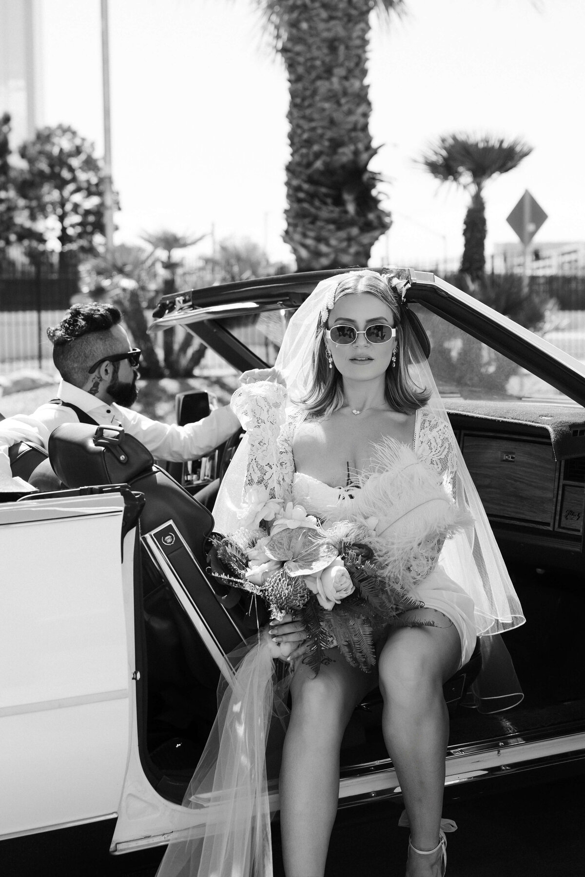 69_riskyexposure_las-vegas-elopement-photography