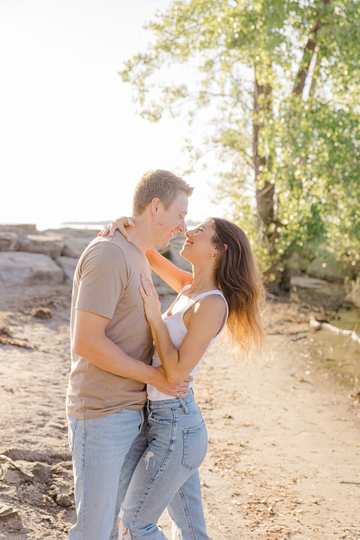 hannah-braden-engagement-session-ottawa-grey-loft-studio-2023-3