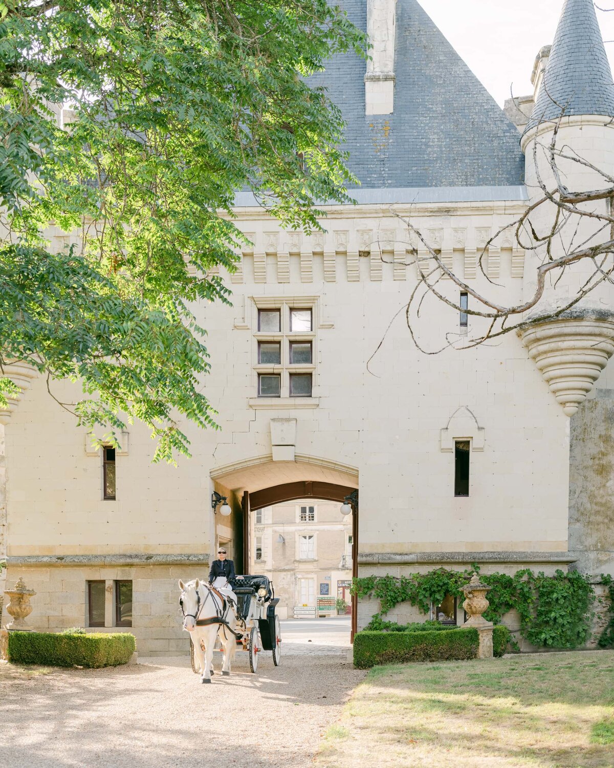 Chateau Challain wedding - Serenity Photography 219