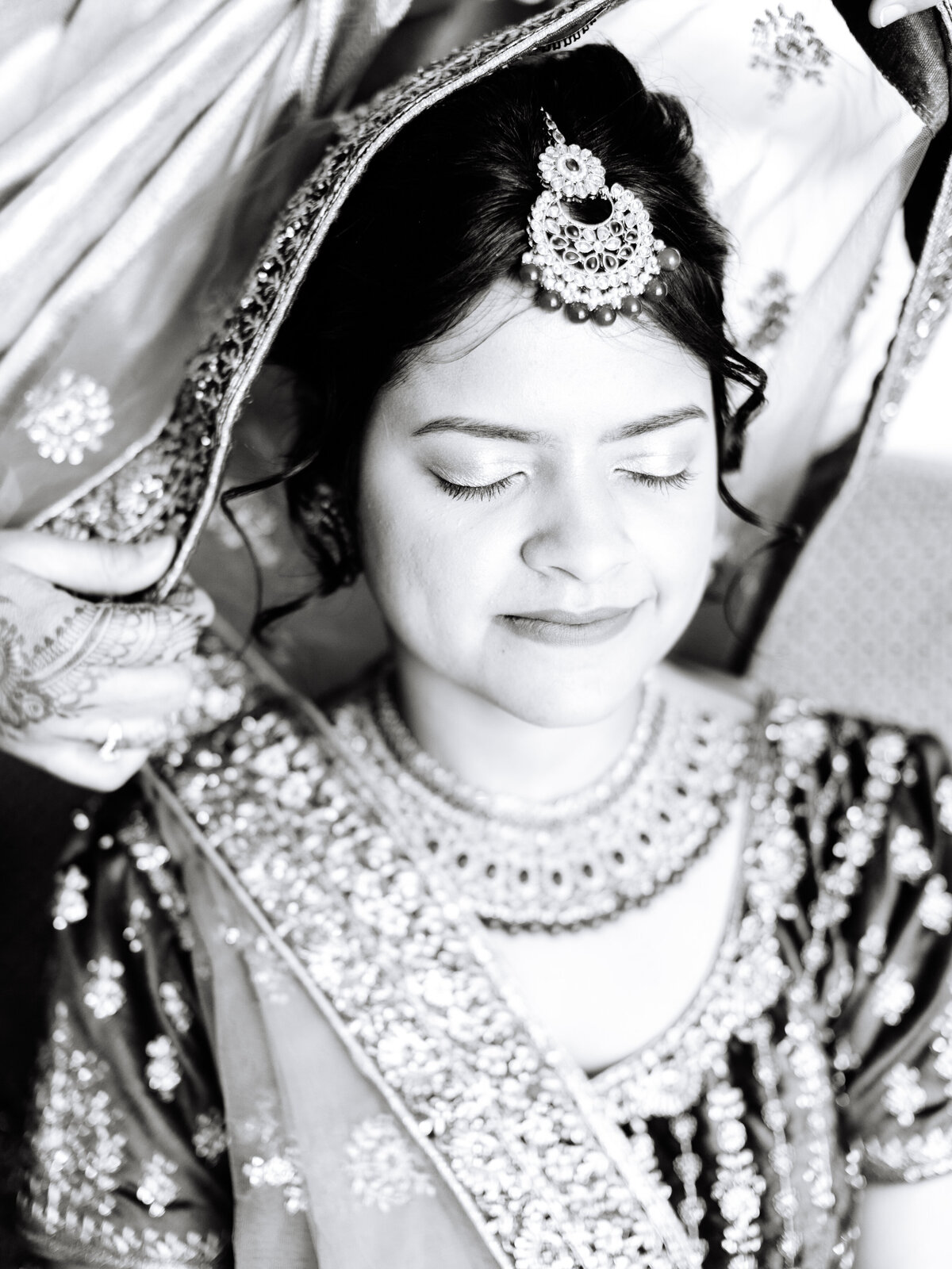 Lipi+Akash_Sneak_Peek-55