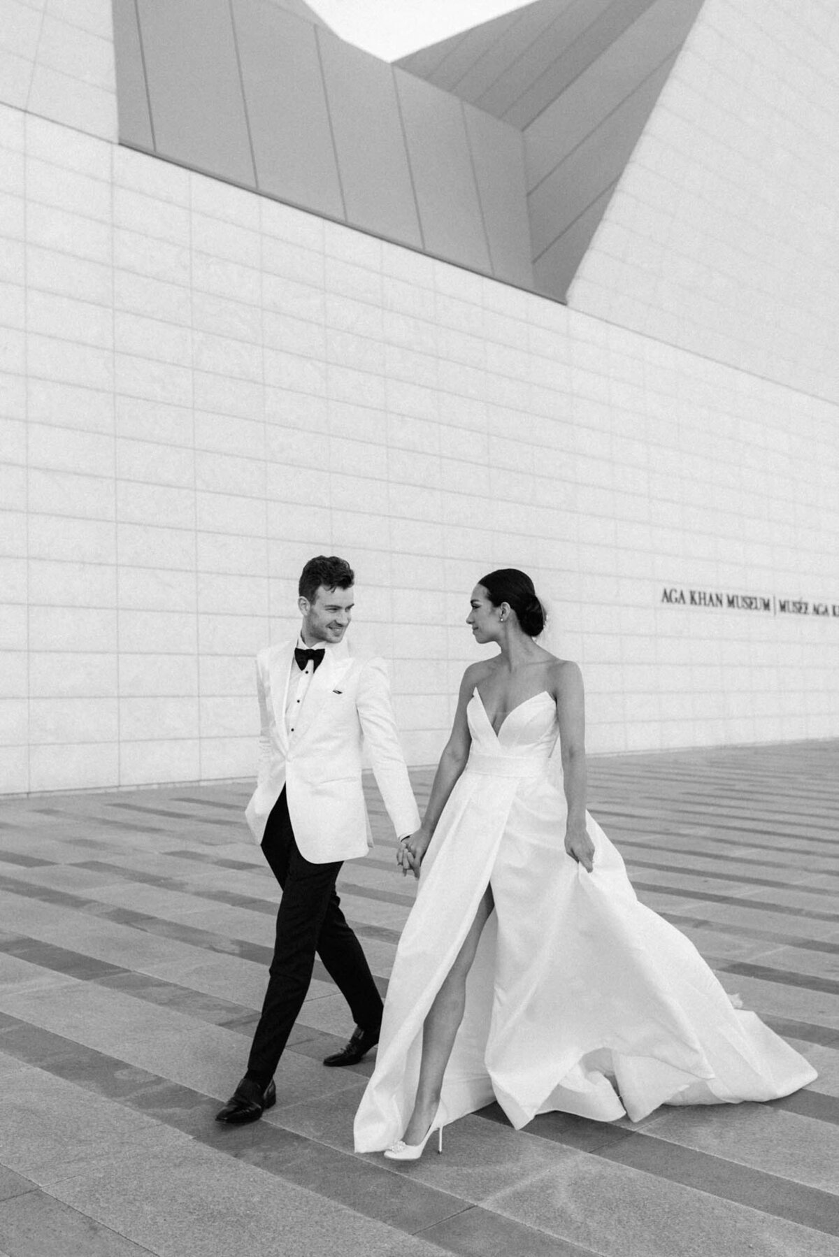 515-Storys-Building-Toronto-Canada-Raquel-Matthew-Wedding-23