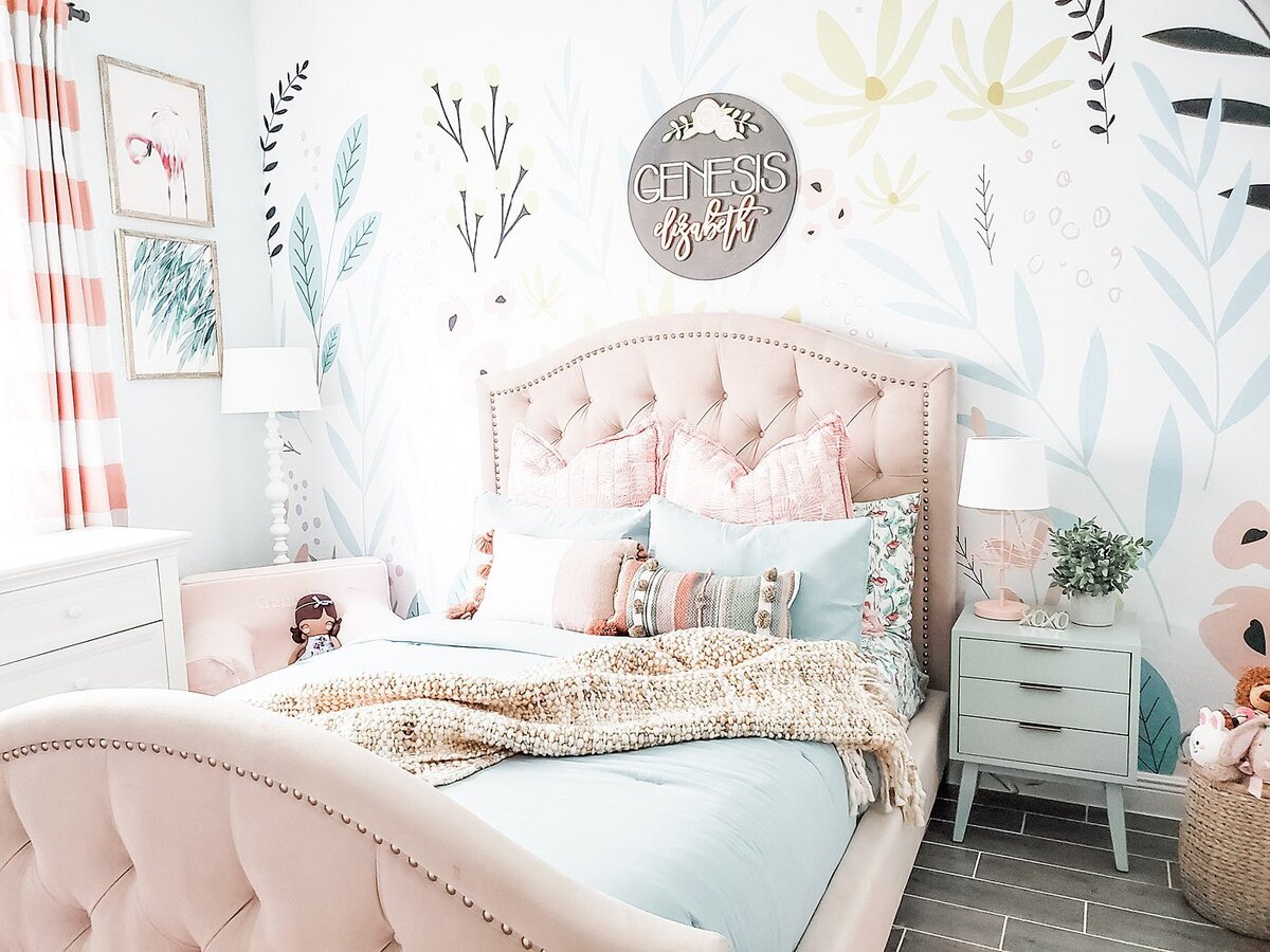 Island Home Interiors girl pink and mint bedroom Distance Design Lake Nona 2