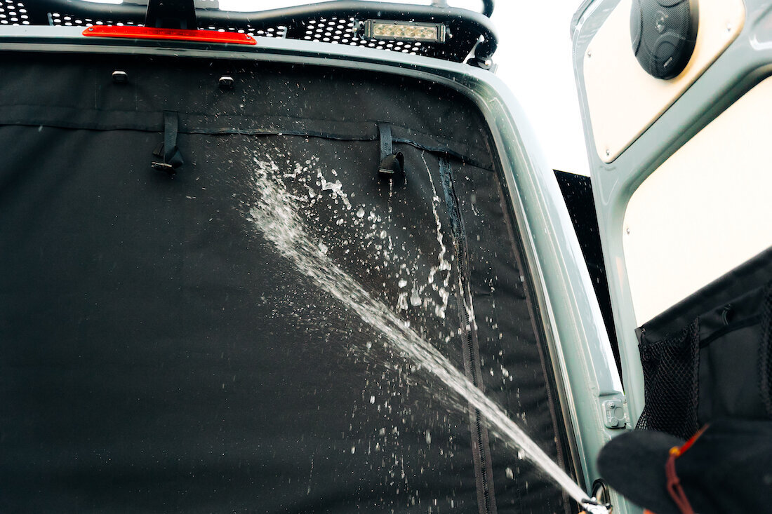 4_PawPrintsPitStops250918_BMV_SlowFastcreative_0903