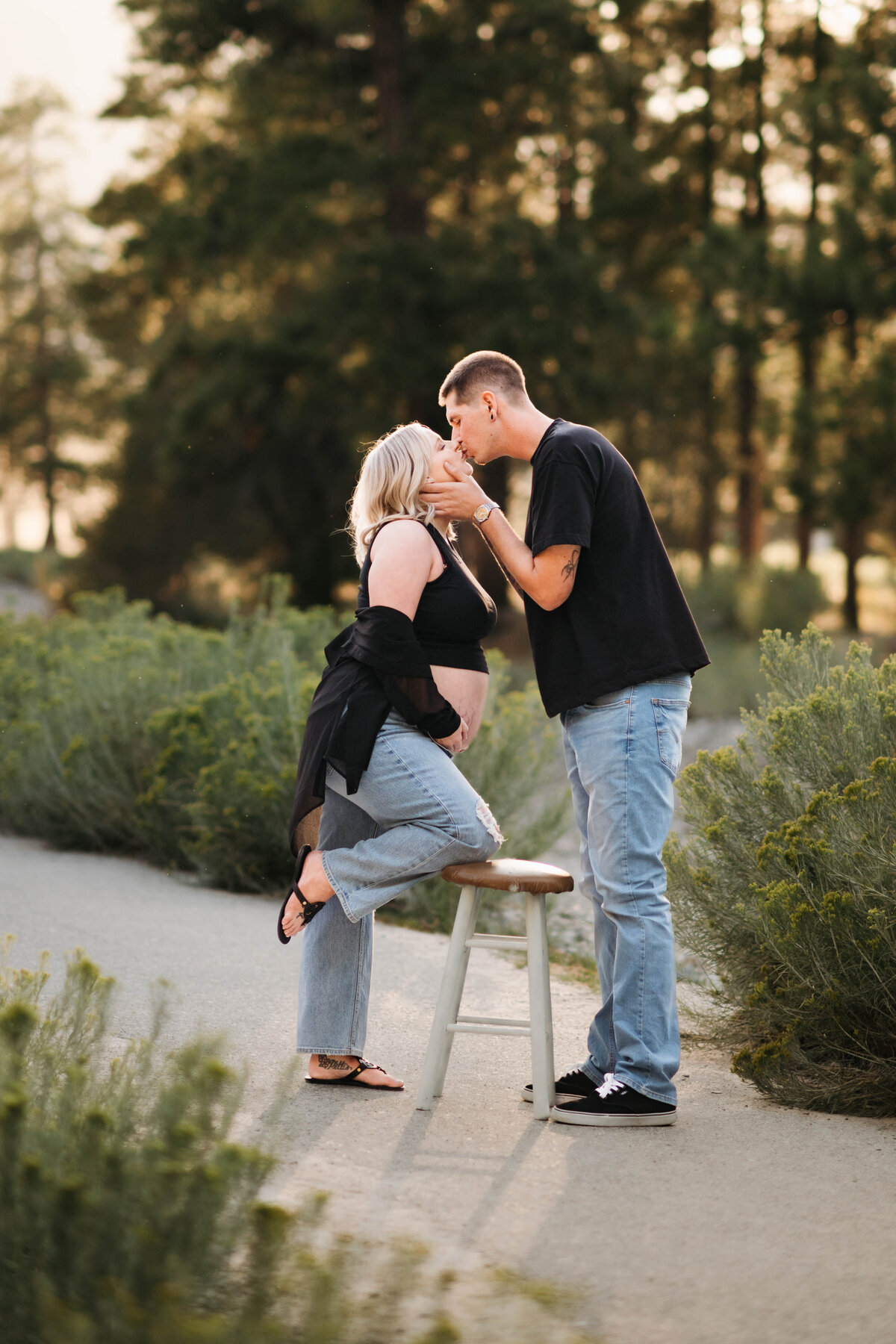 Maternity-Photos-Mt-Charleston (3)