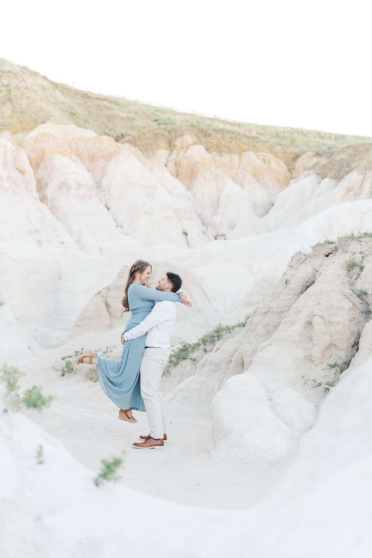 Paint Mines Interpretive Park El Paso Colorado Engagement Session Light and Airy Romantic Pictures Elena Spraguer Photography 0019