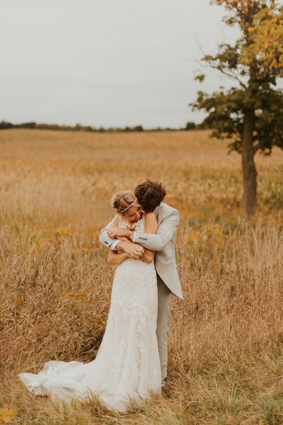 Brantford-Wedding-Couple-300