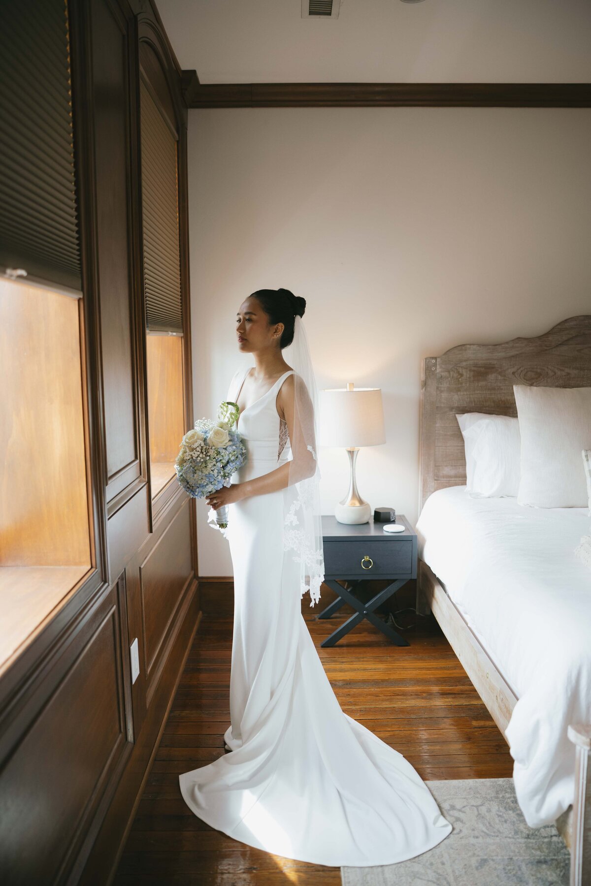 Chloe Parker Photography Heartfelt Wedding Photographer in Virginia — Featured Photos 7
