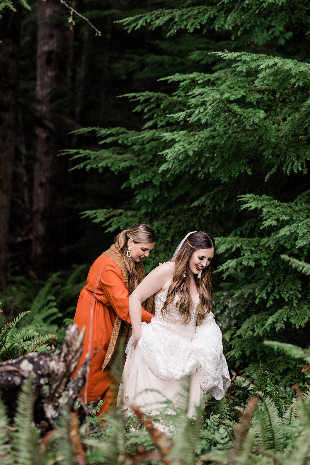Rainy-Mount-Rainier-National-Park-Intimate-Wedding-55