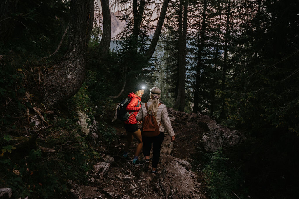 Couple eloping in Sorapis in the Dolomites with headlamps