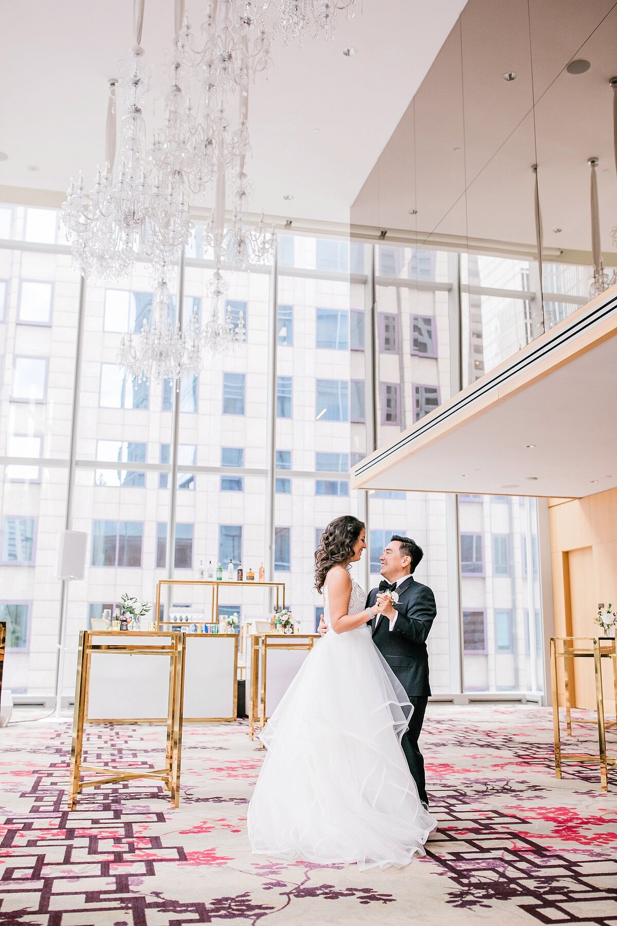 Toronto-Shangri-la-Wedding-Photographer-LauraClarkePhotos_0104