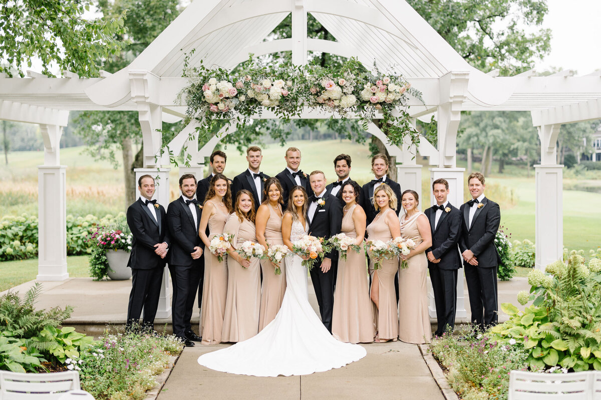 63 Bearpath-Golf-and-Country-Club-Fall-Wedding-Party