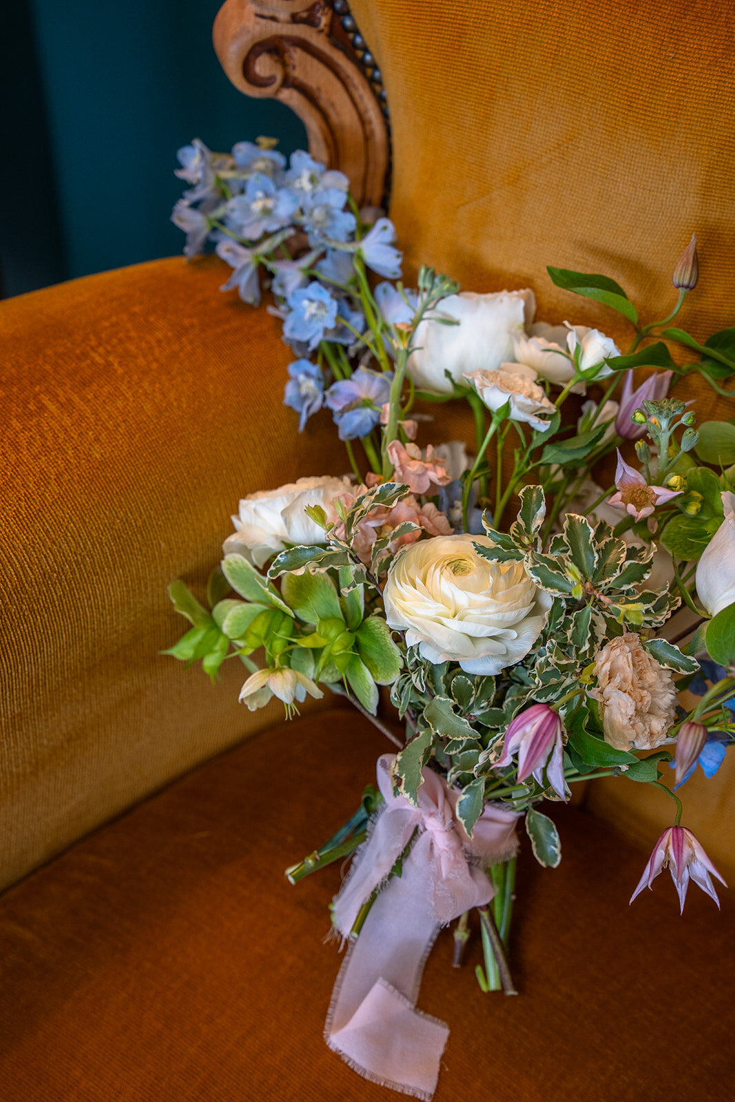 shooting-inspiration-aix-en-provence-fleurs-bleu-rose99