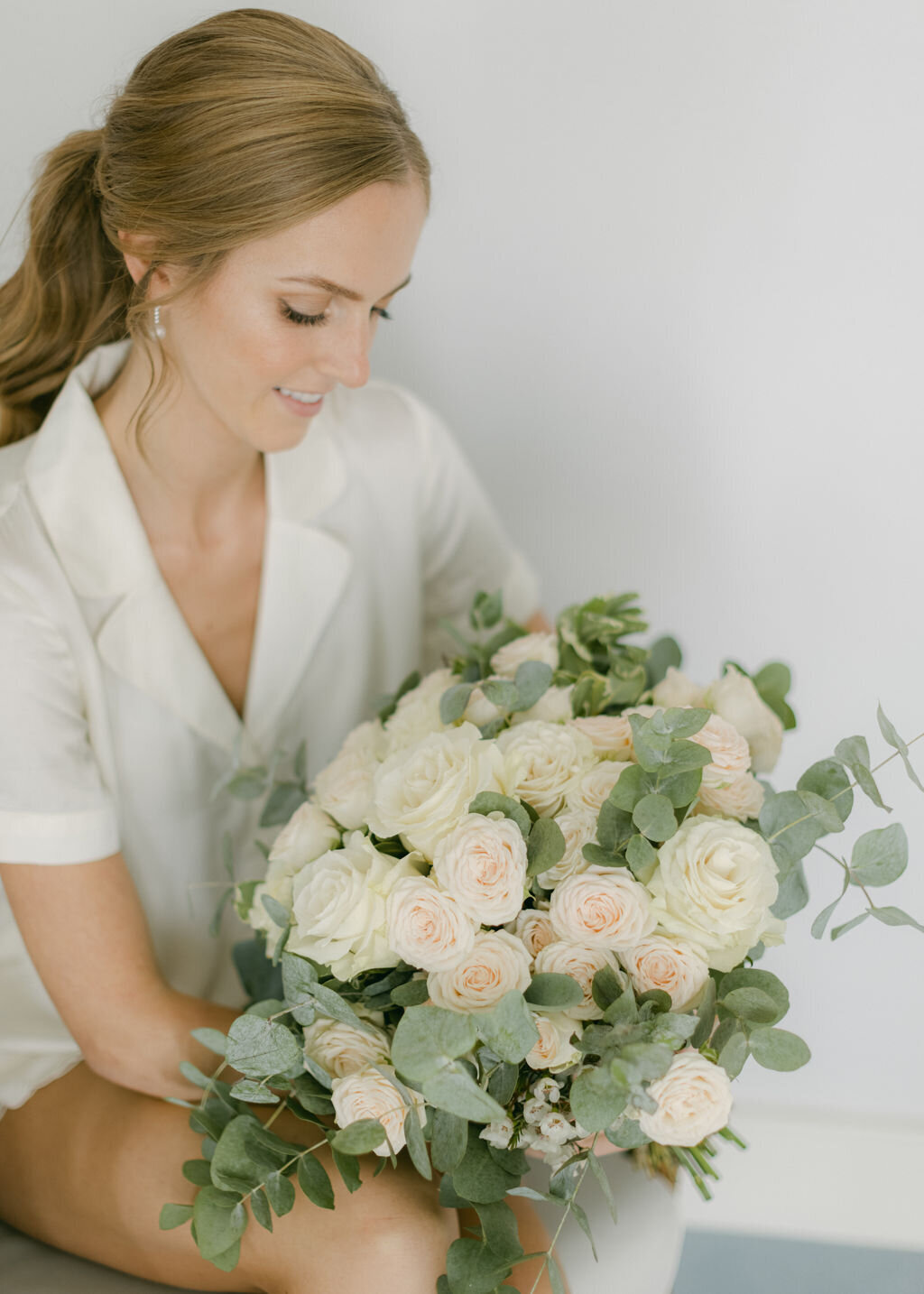 Bride and bridal bouquet, luxury wedding South of France