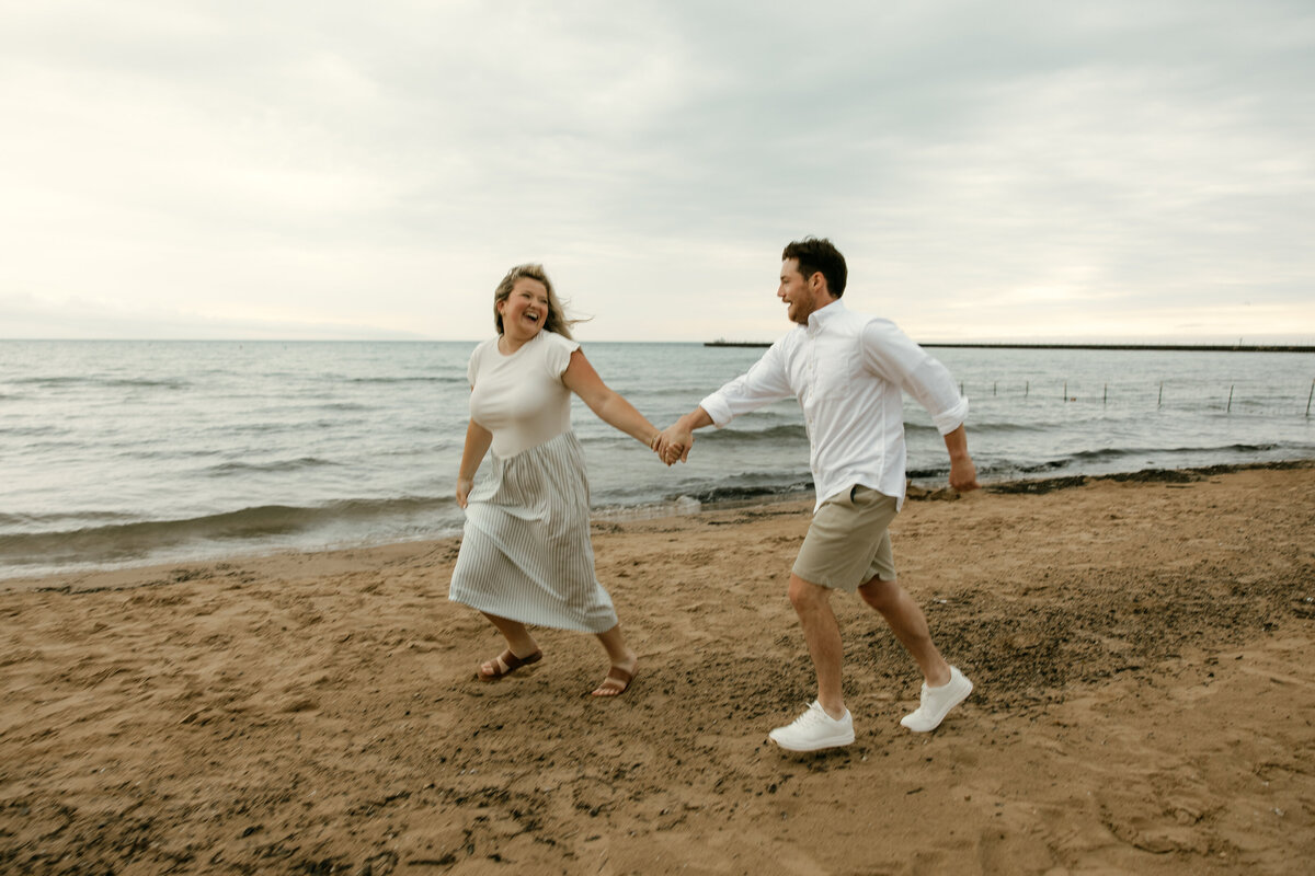 Abigail Anne Photography Colorado and Chicago Wedding and Couples Photographer — Portfolio Featured Story — Annie and Jacob's Engagement 33