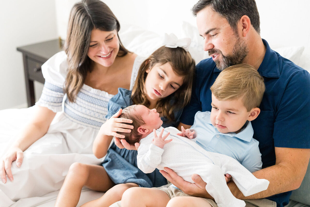 austin-newborn-photographer-lifestyle-session (25)