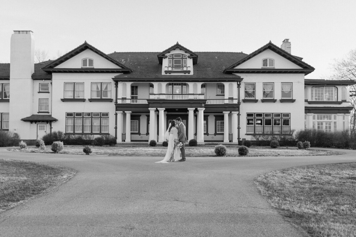 Kansas City Intimate Wedding-184