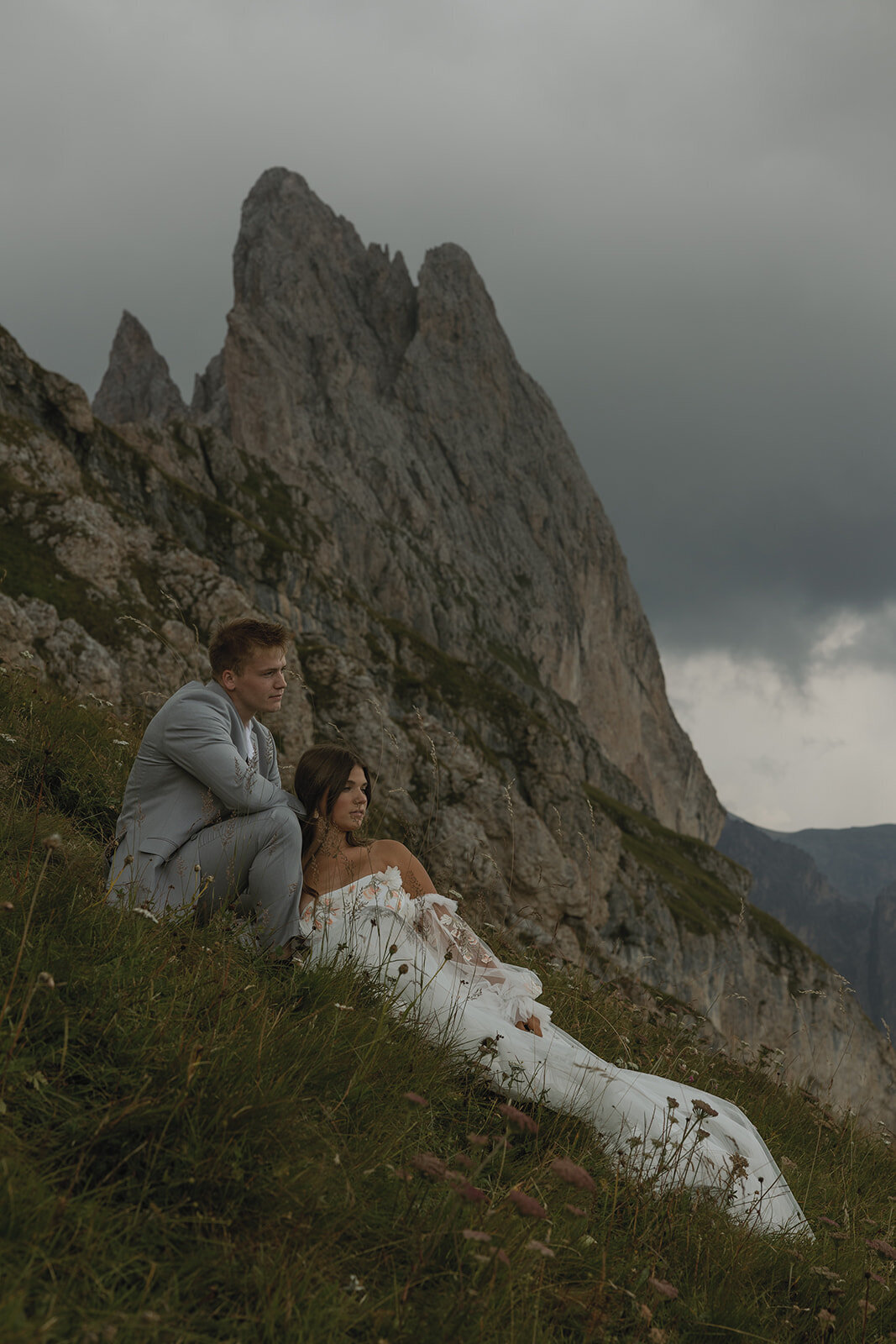 destination-wedding-elopement-photographer-italy-dolomites-seceda-documentary-tanya-davids-photo-film-134