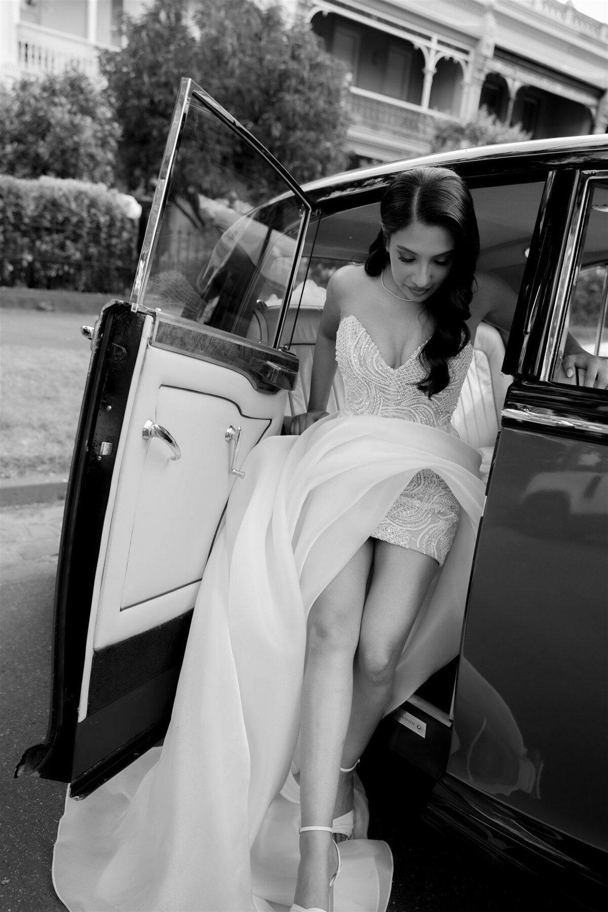 Maegan-Brown-Moments_231106_Wedding_Erina-Luke_George-Ballroom_Metropolis_3920