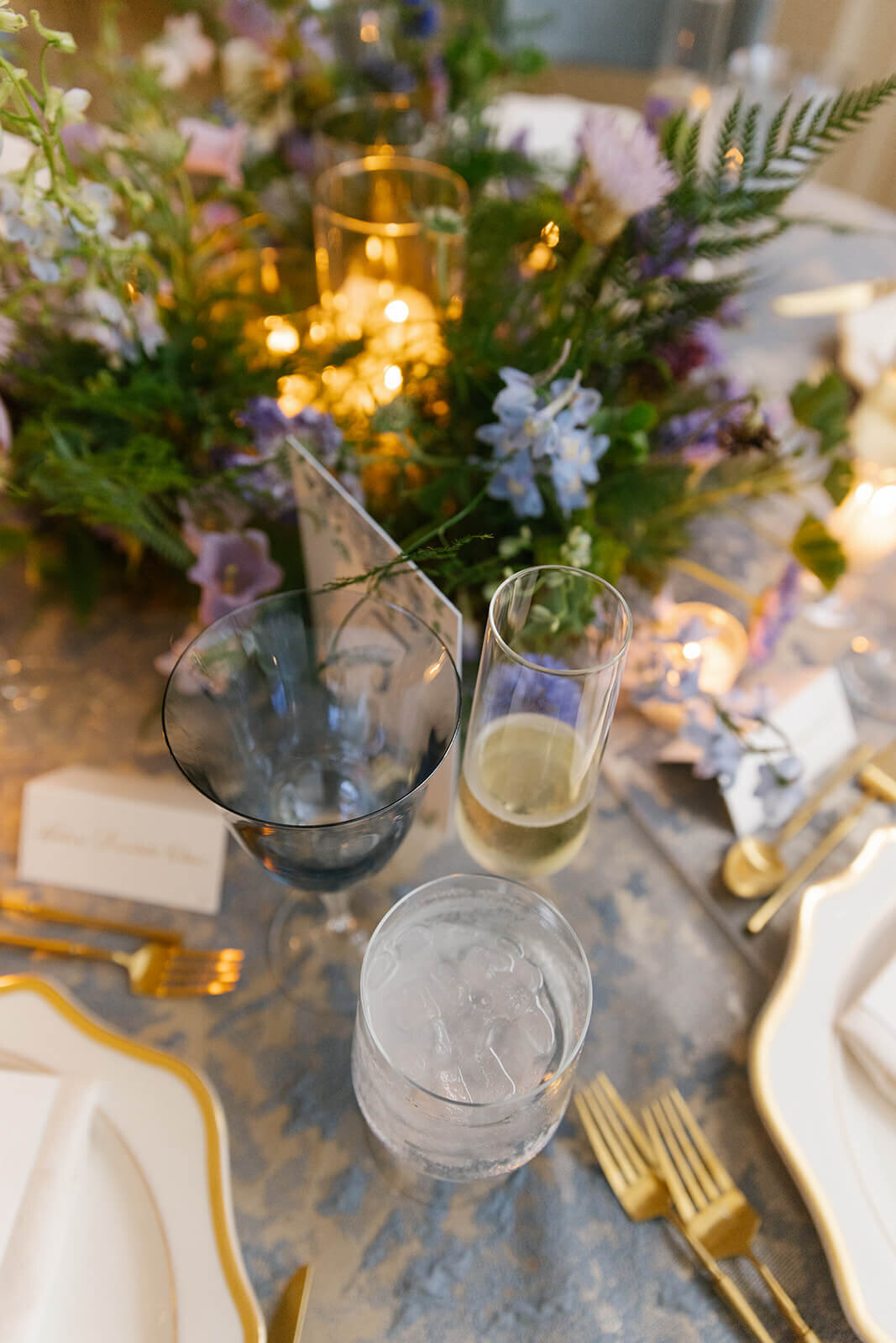 25.nashville-welcome-party-noelle-hotel-blue-and-lavender-modern-vintage-events