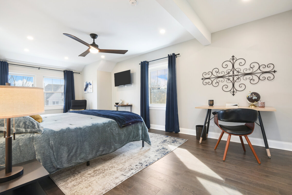 Bright and inviting staged bedroom showcasing functional design for quick home sale