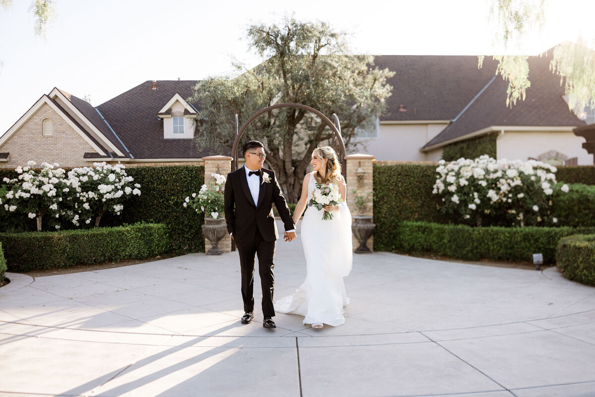 Alexis Hamey Nirvana Estate Wedding-23