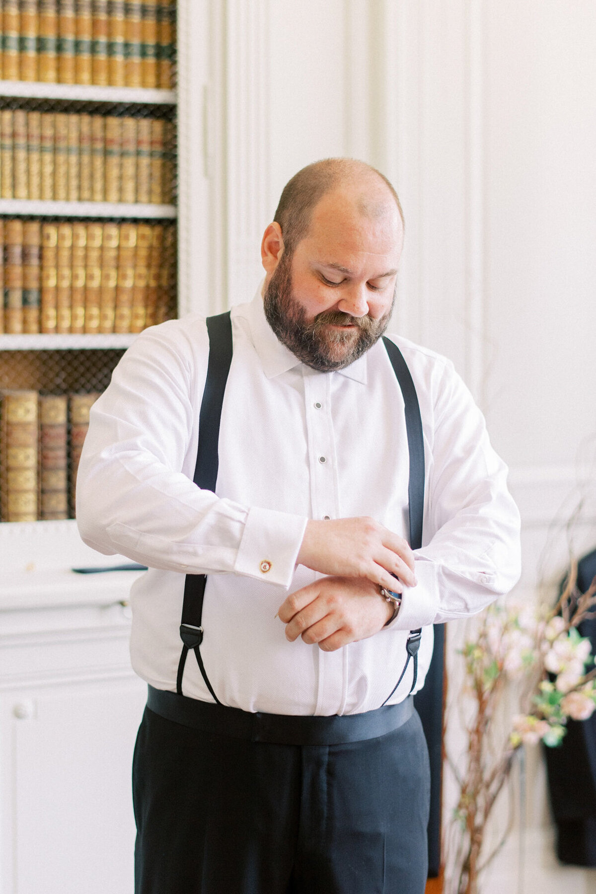 Maïlys Fortune Photography Husband Wife Wedding Weddings Photography France Switzerland Italy Timeless Dreamy Imagery Bilingual French English Destination Weddings Destination Wedding Provence French Riviera Paris Lake Como Tuscany38