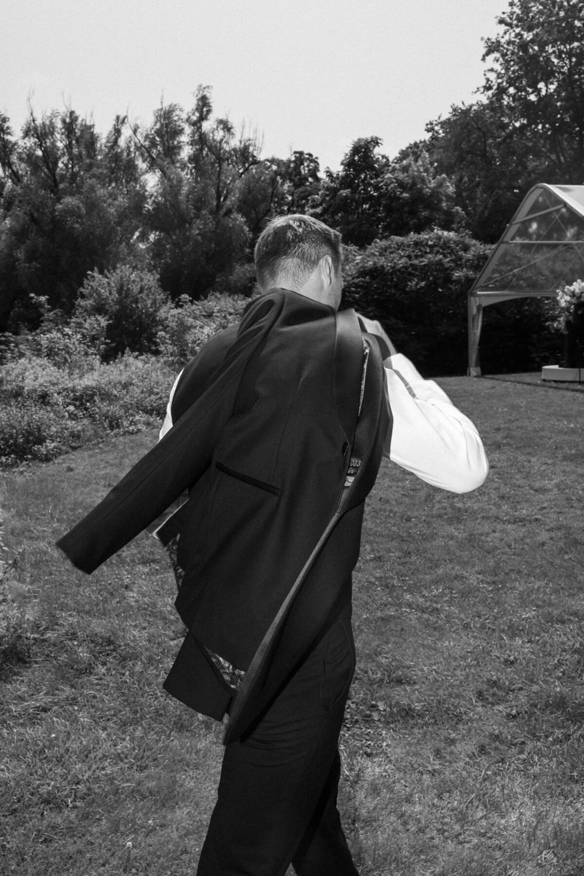515-Harding-Waterfront-Estate-Toronto-Canada-Claire-Lawson-Crouse-Wedding-26