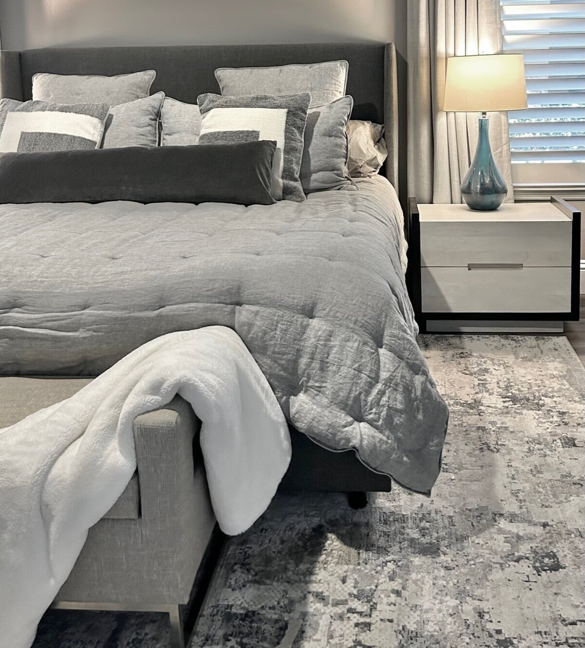 sally-barton-interiors-bedroom-modern-lithia-florida