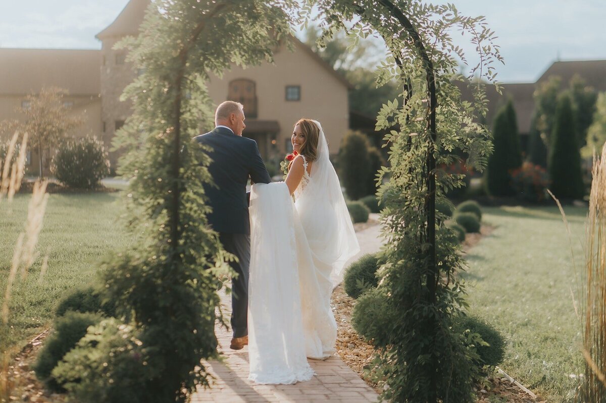 The-English-Barn-Kansas-City-Wedding-Venue-5