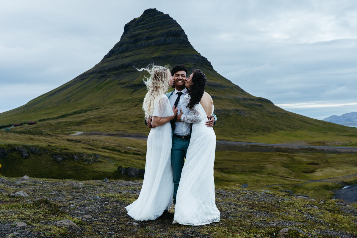 KIRKJUFELL Iceland Elopement -11