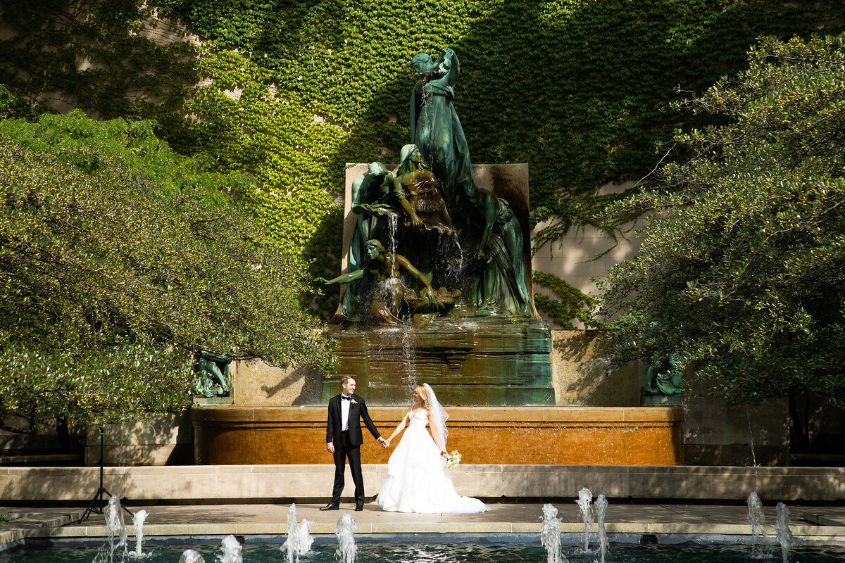 chicago wedding photographer, union station wedding, art institute wedding, chicago bride, 