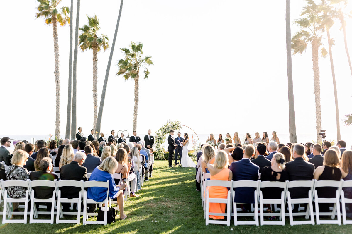 alicia-danielle-photography-ole-hanson-beach-club-wedding  (22)