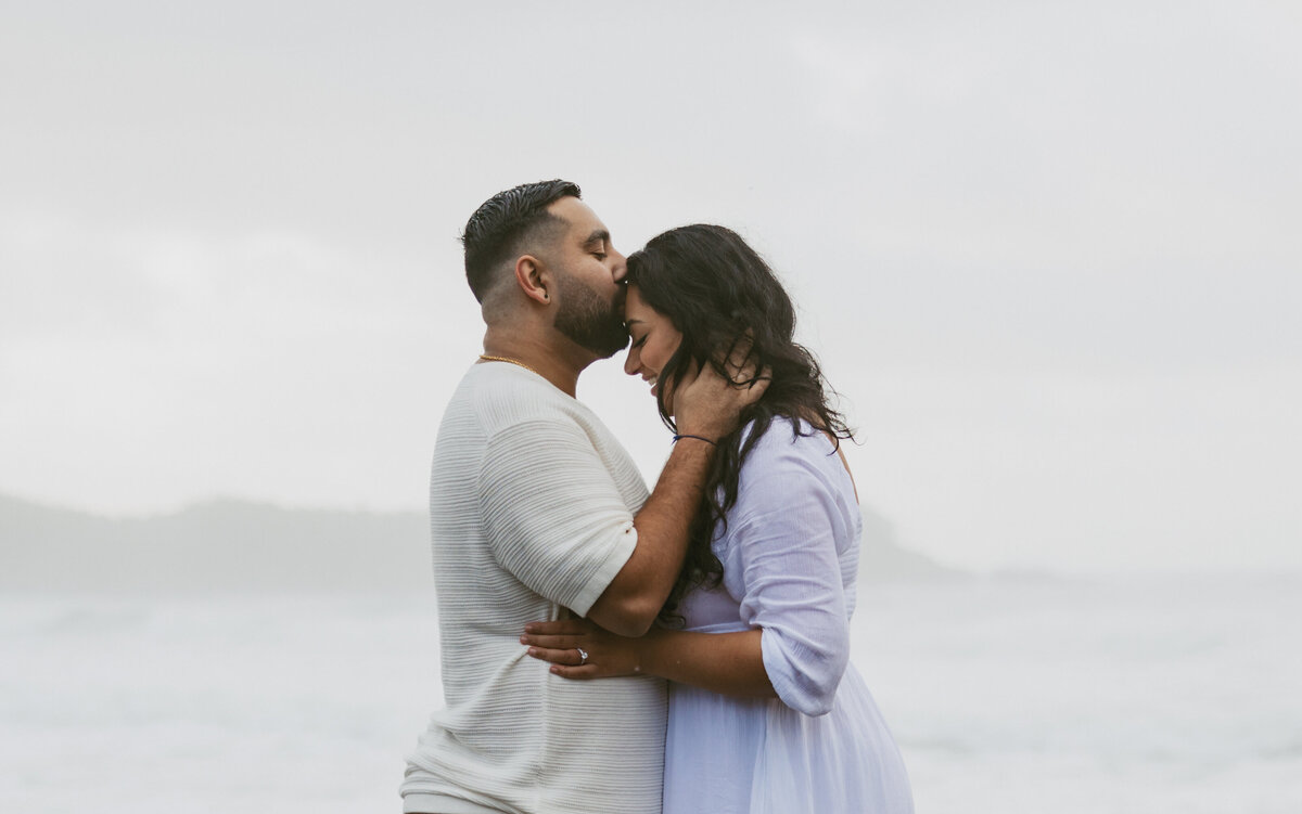 V&R Cox Bay Beach Tofino Engagement-5320