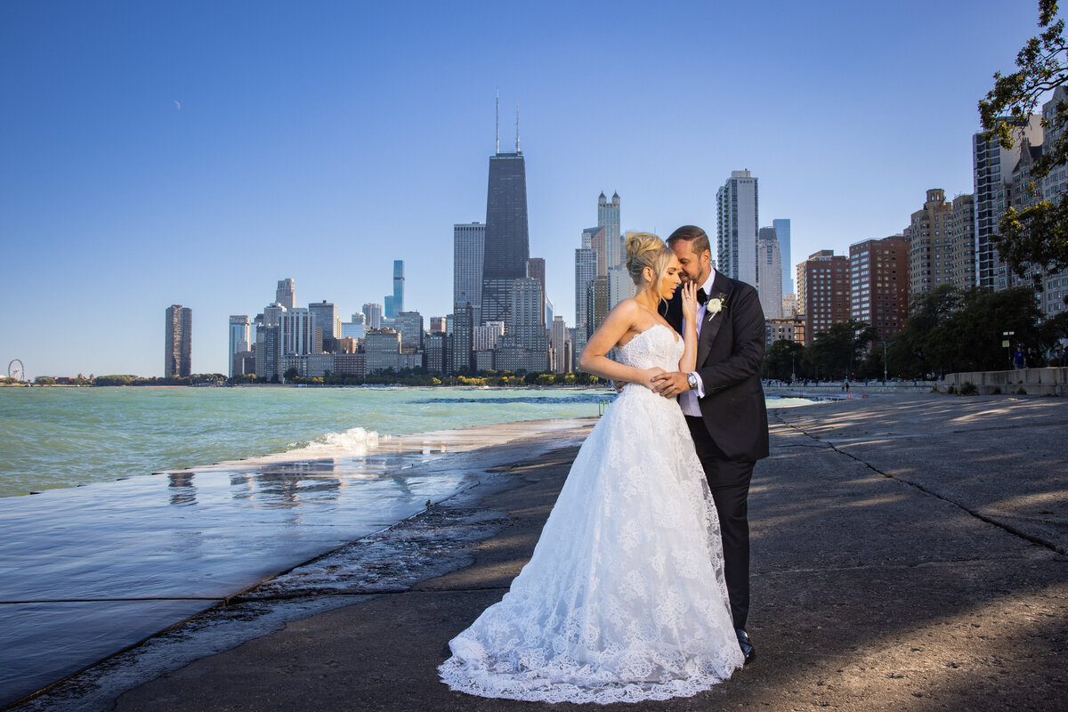 75-RPM-Chicago-Wedding-Photos-Lauren-Ashlely-Studios