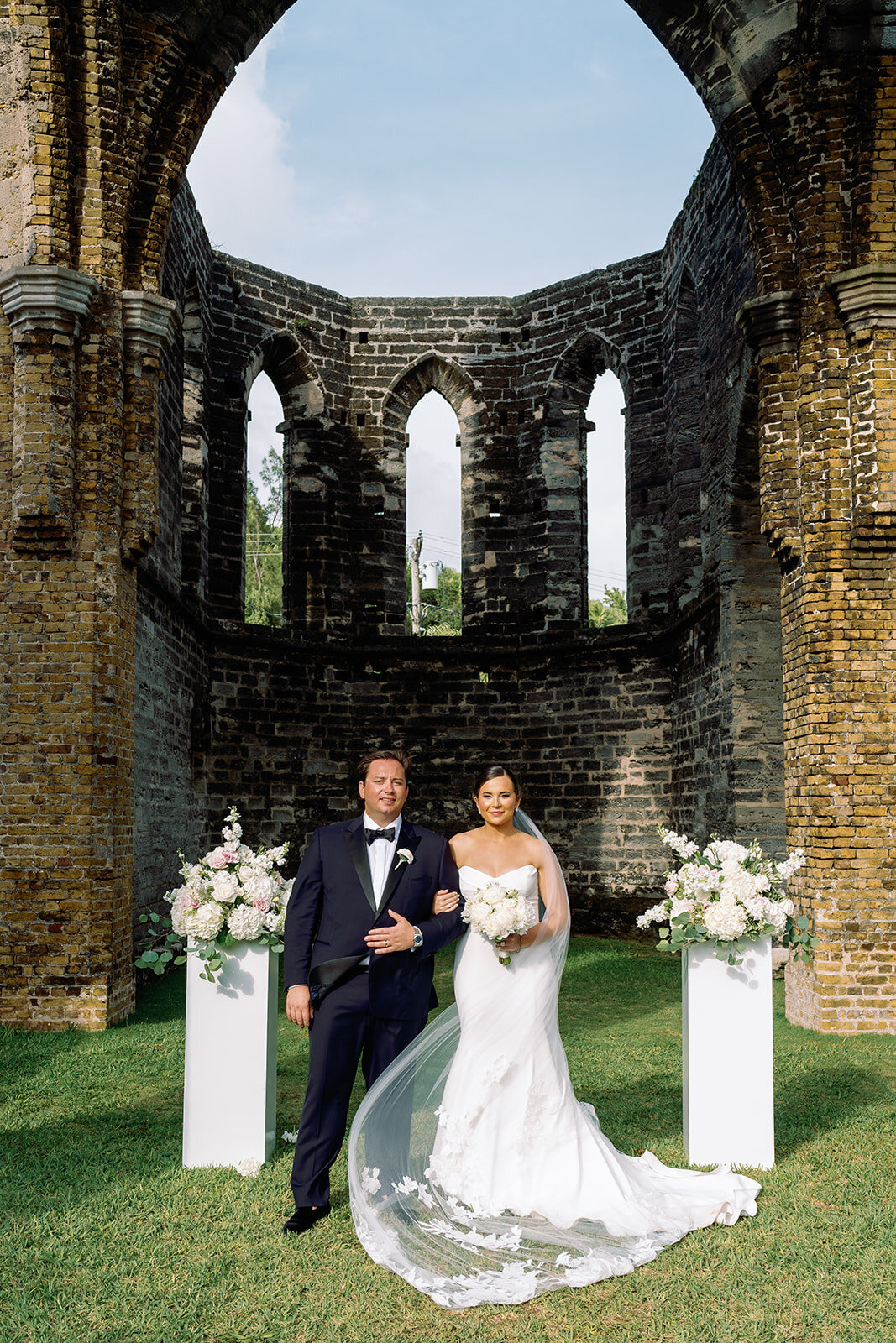 Hayley+Zach_Wedding_SNEAK_FoxtailCo_-581