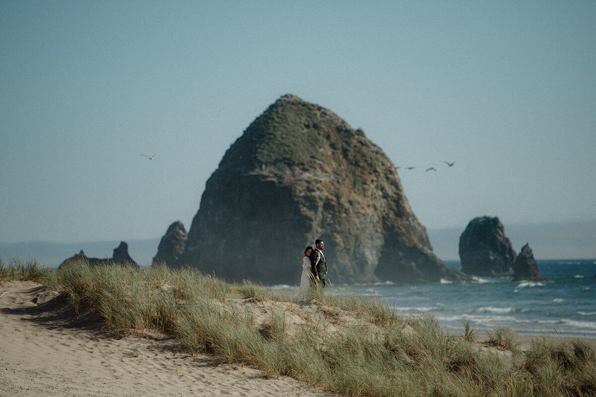 462 Cannon Beach Elopement Photographer_Wedding at Cannon Beach_Hug Point Elopement_Erica & Nate-2419_websize