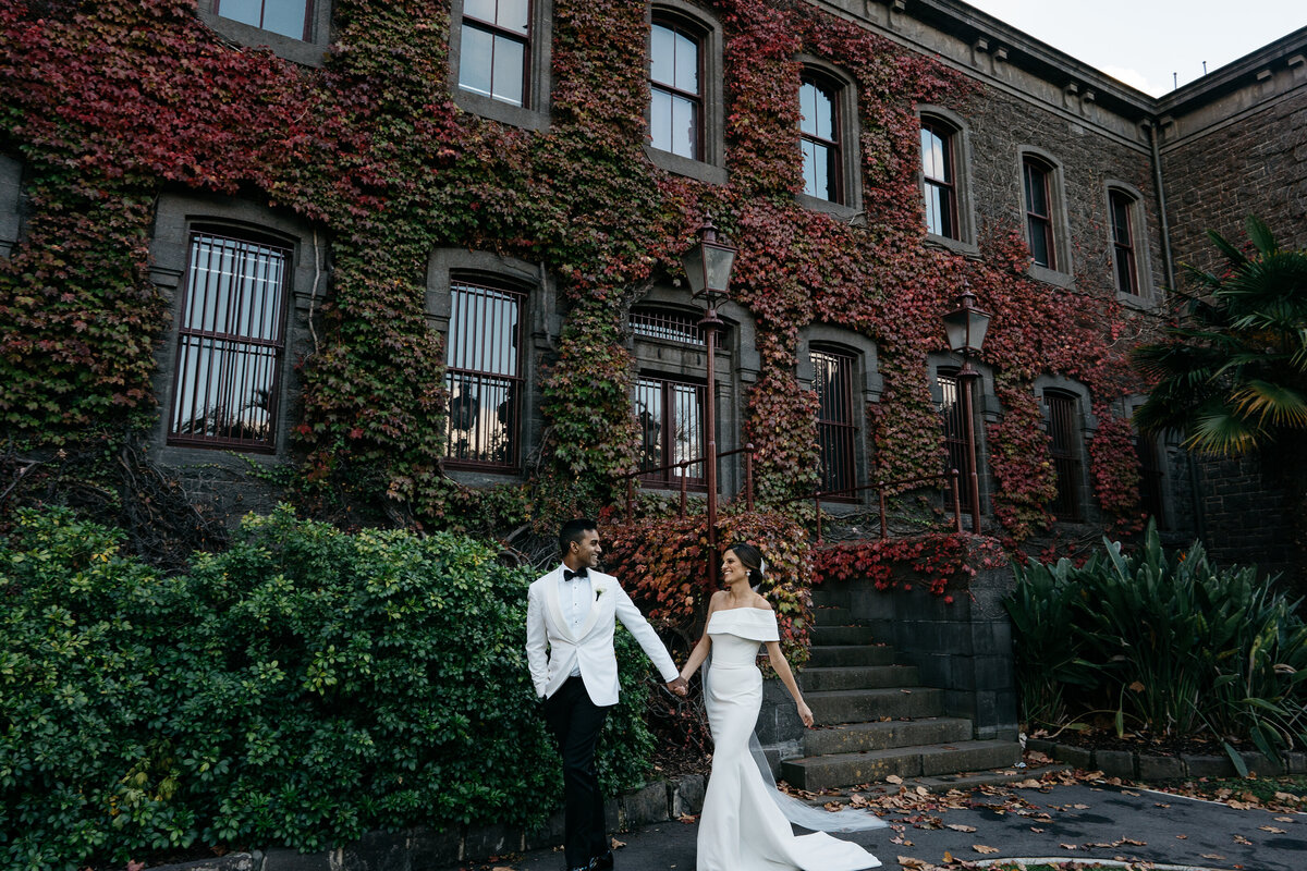 Courtney Laura Photography_ The Carousel Albert Park_ Melbourne City Wedding Photographer_ Viji and Lana-606
