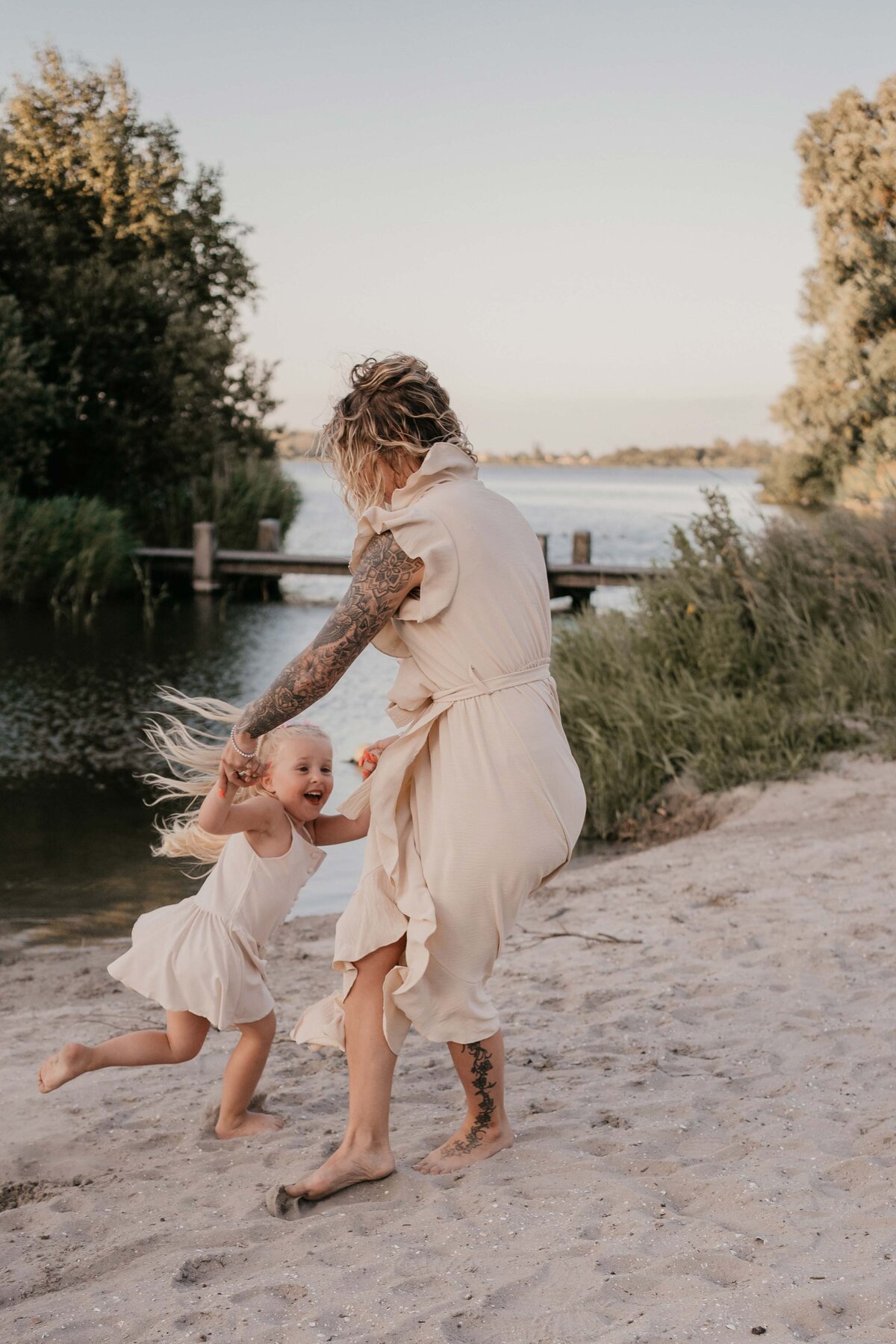familieshoot-twiske-golden-hour-leukfotografie.jpg-37