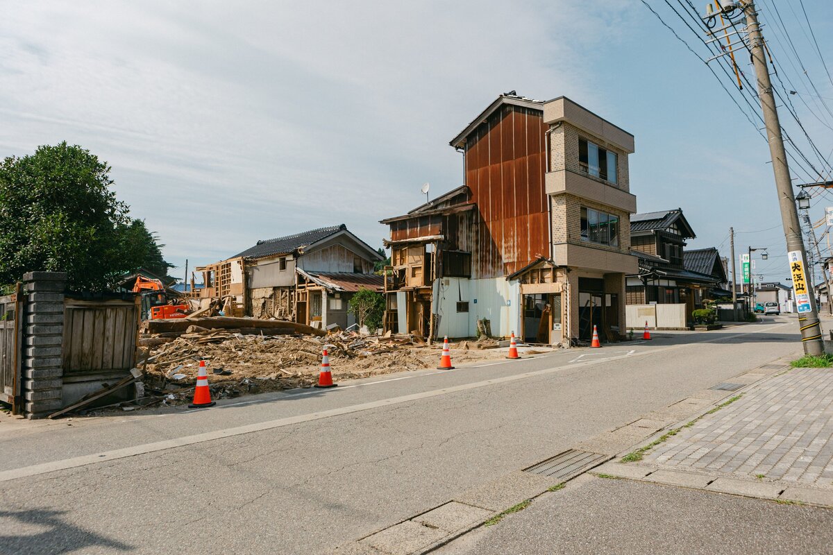 0225-Falling-Doves-Support-Sake-Tour-24-Japan-Noto-Matsunami-0124-JOURNAL-0225
