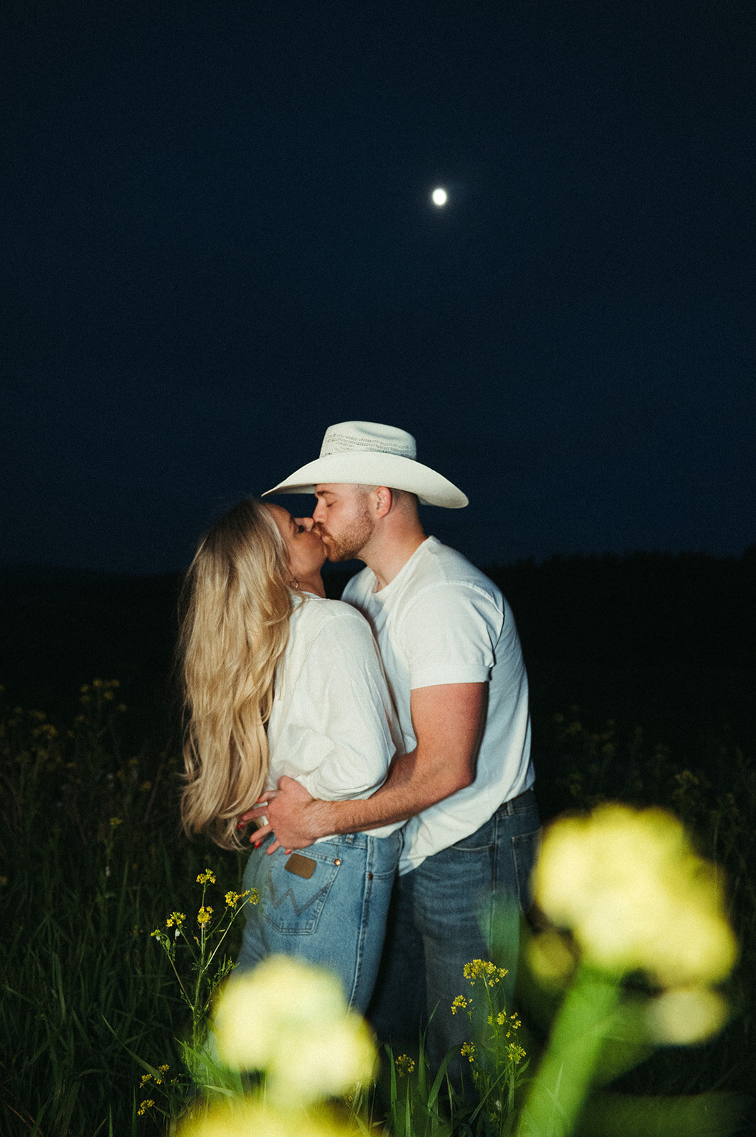 presley-gray-nighttime-western-montana-engagement0154