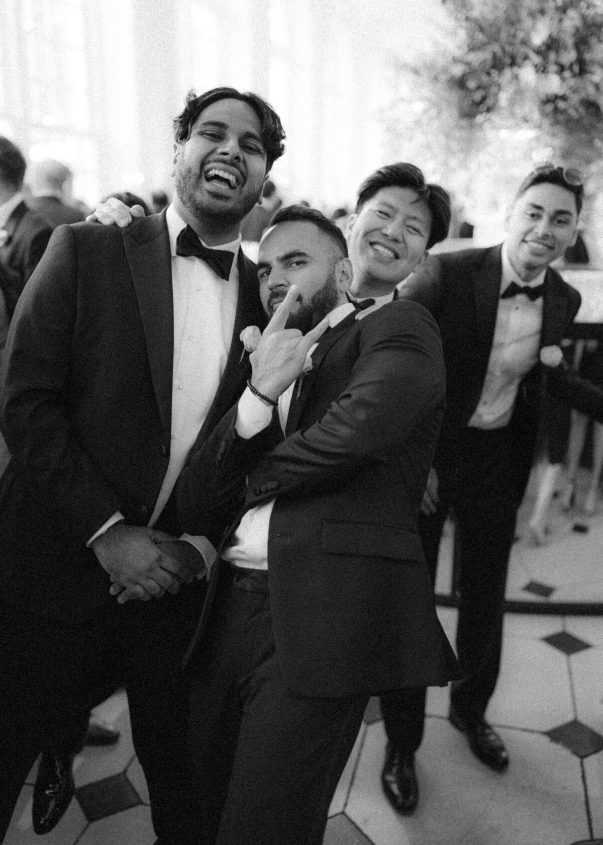 Anna-Vish-Wedding-Kew-Gardens-Chloe-Lowe-Photography-520