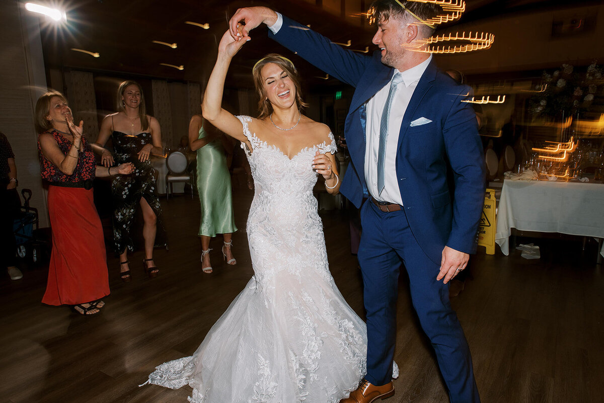 julie-michael-golf-wedding-glorious-moments-photography-46_websize