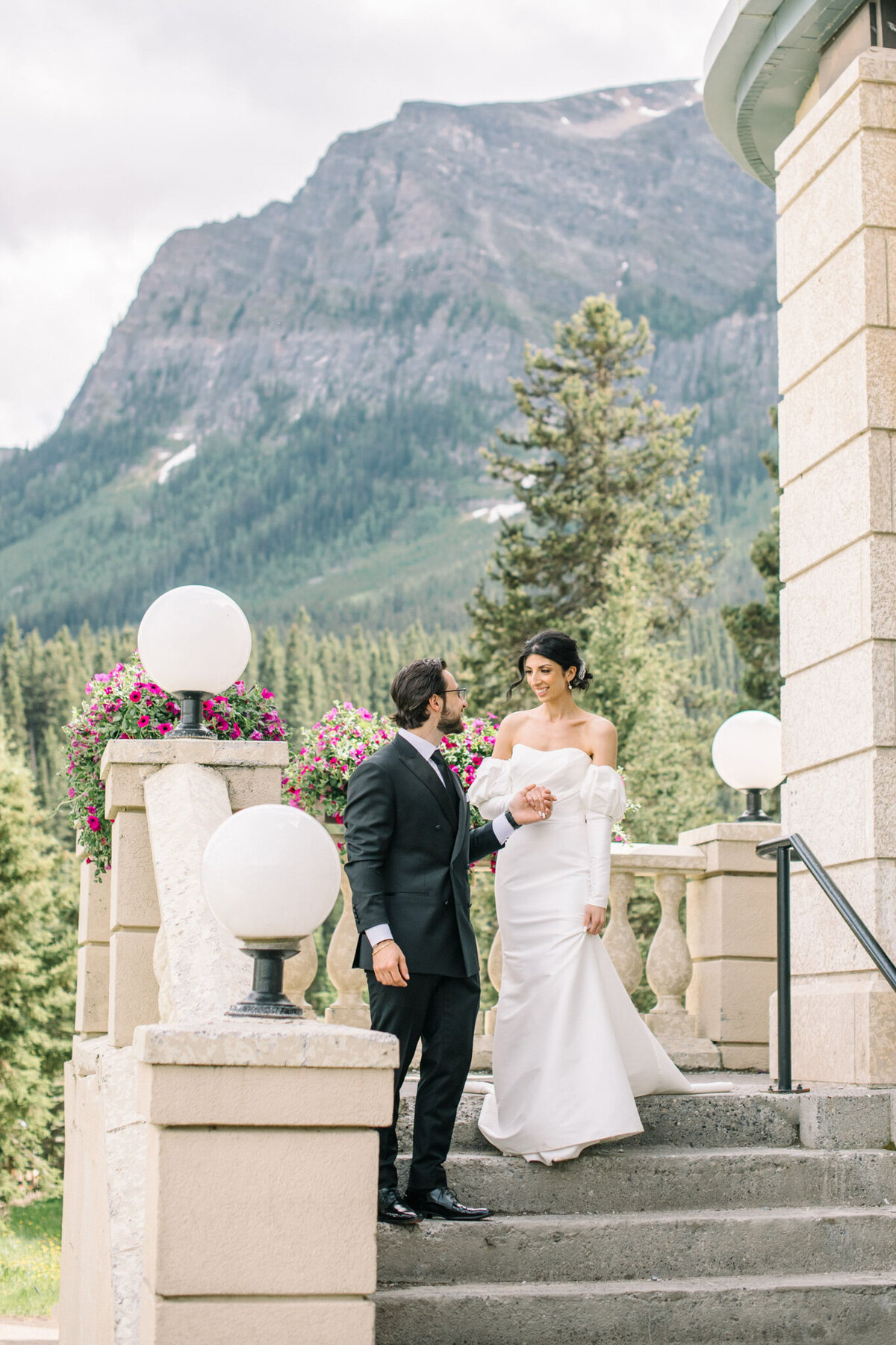Banff, Canada wedding captured by Corrina Walker Photography, timeless and elegant wedding photographer in Calgary, Alberta. Featured on the Bronte Bride Vendor Guide.