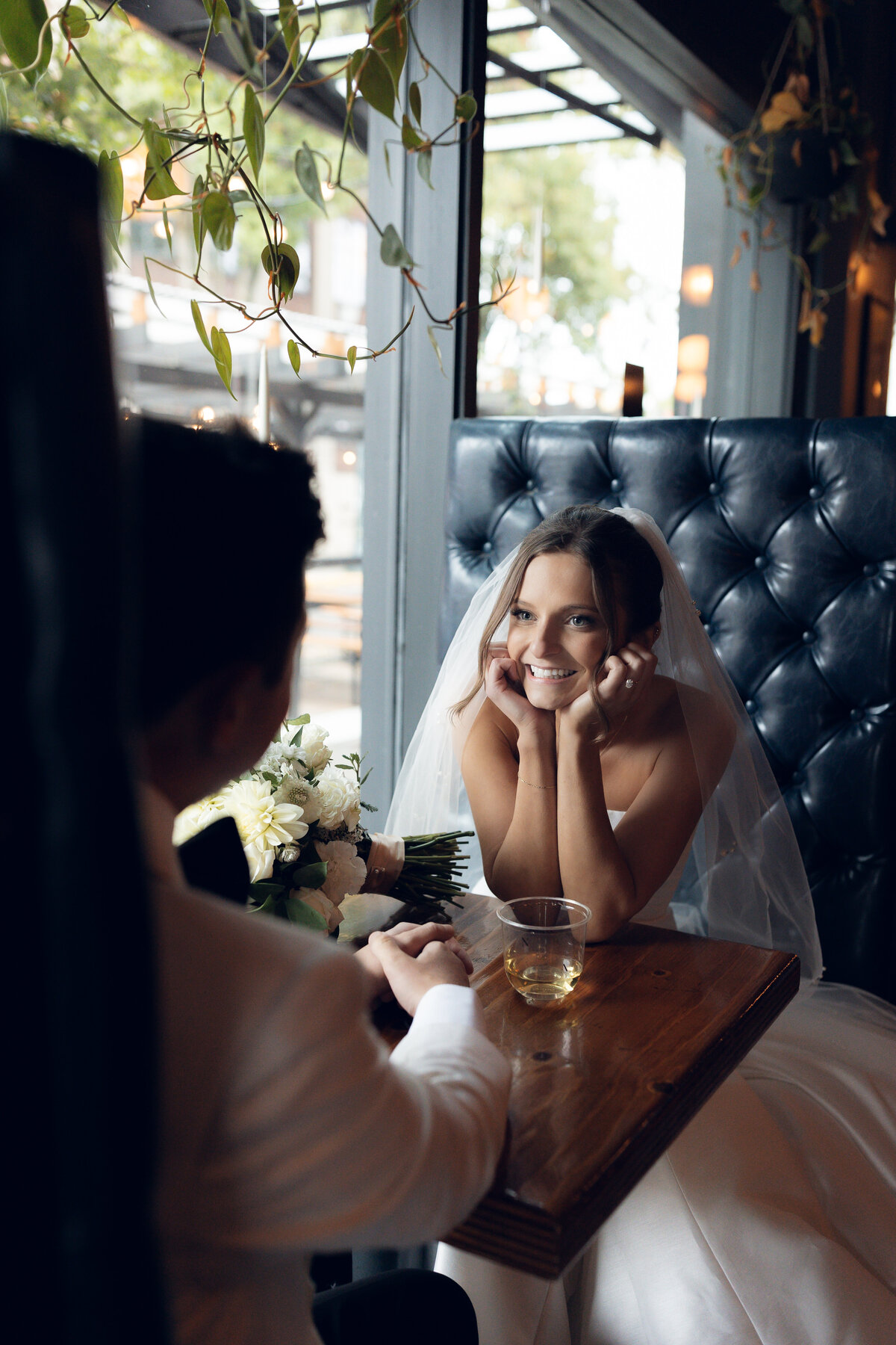 the-evergreen-portland-oregon-wedding-bridal-portraits-38