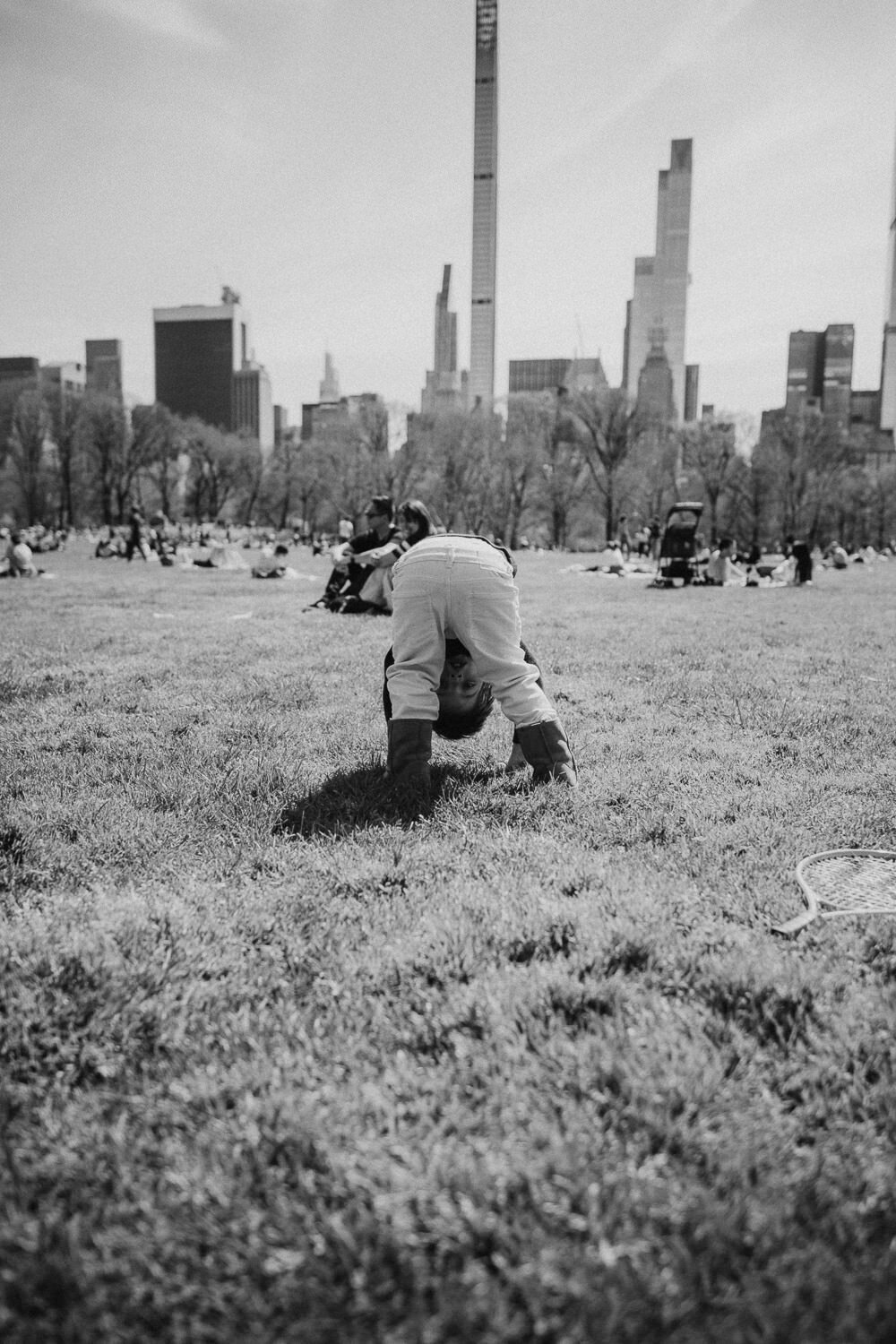 Family Photography - NYC - Central Park - Mom - Play-004