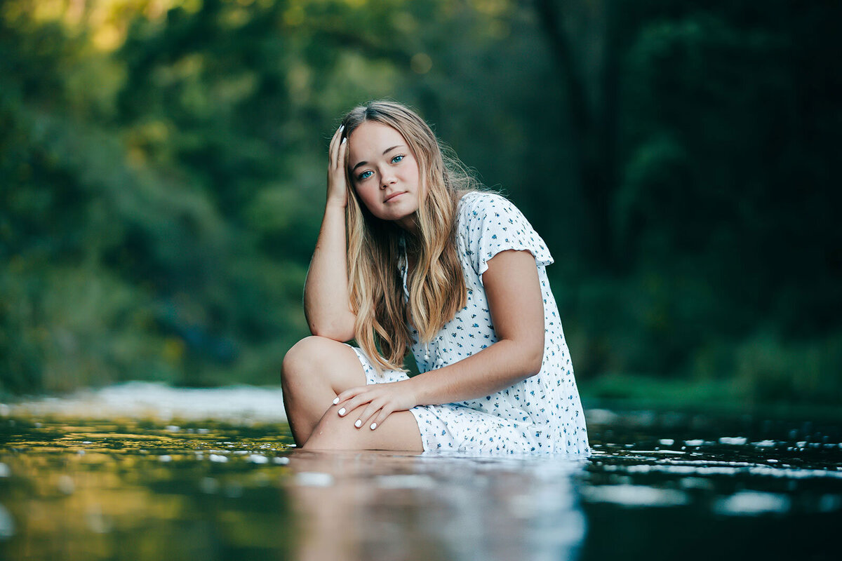 senior-photography-session-water-09