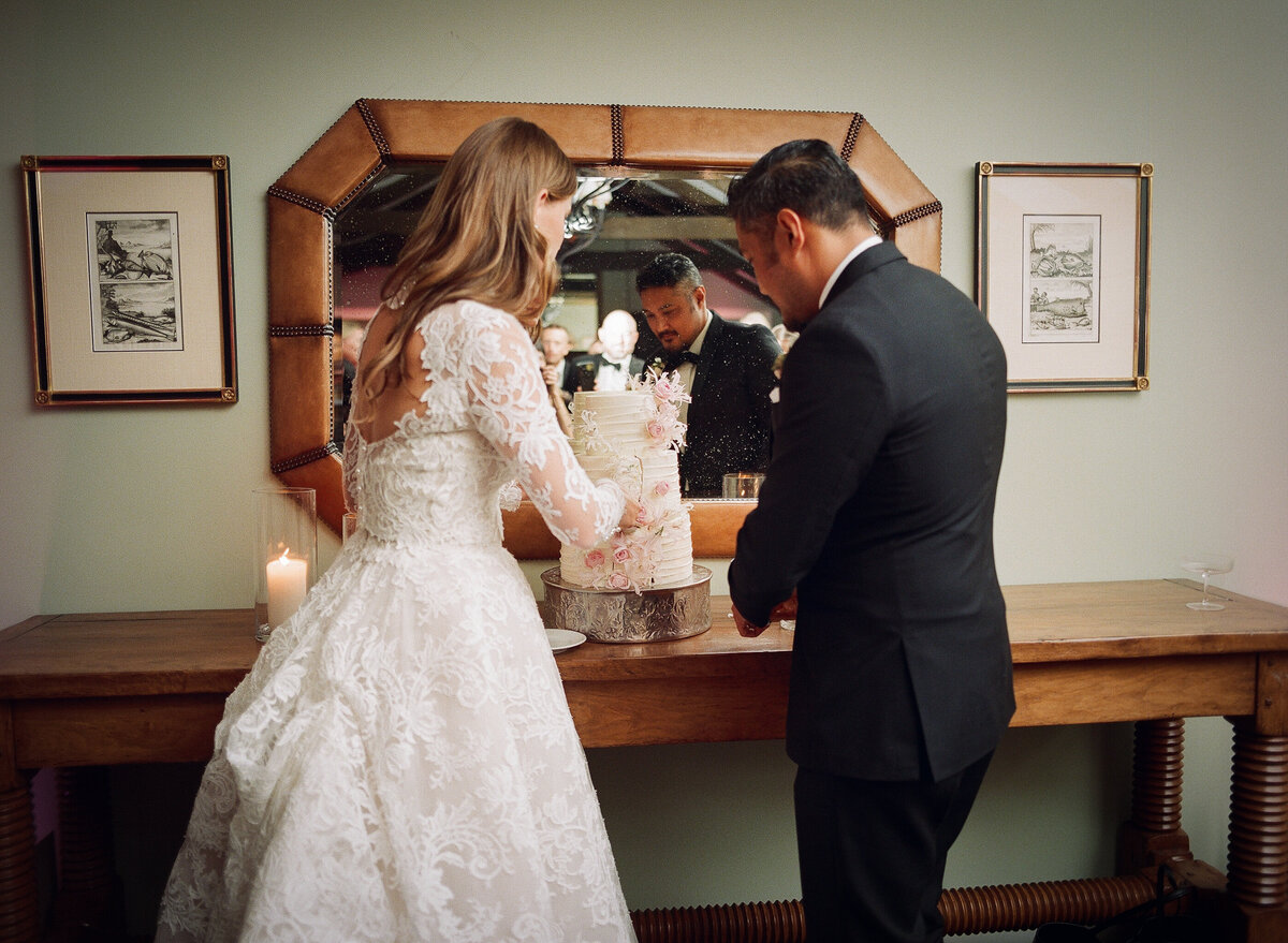 meg-smith-photography-san-ysidro-ranch-wedding-057